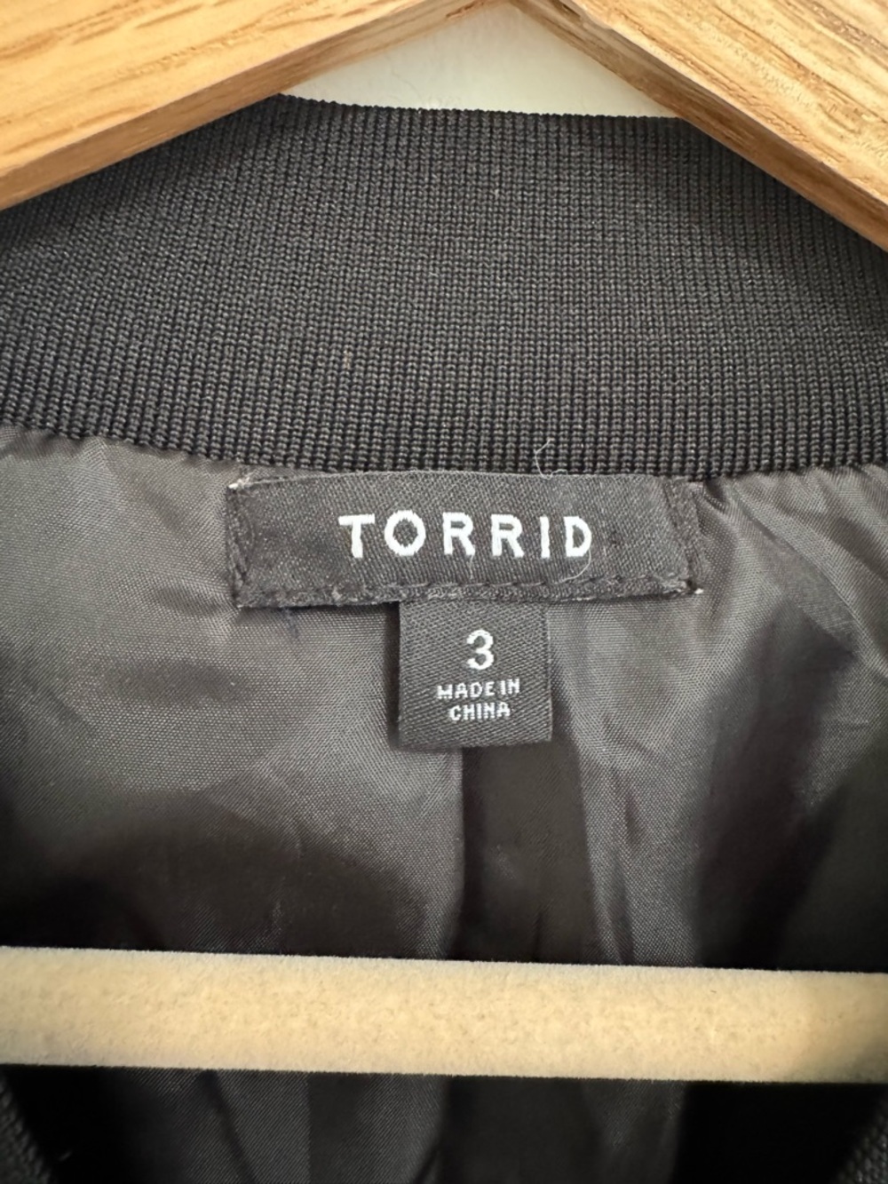 Torrid Gold Sequin Bomber Jacket - Picture 4 of 7